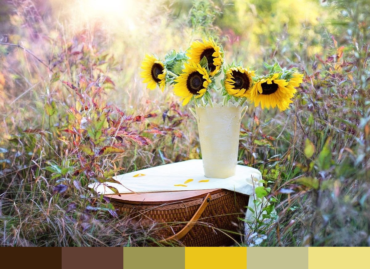 Sunflowers in Vase color palette